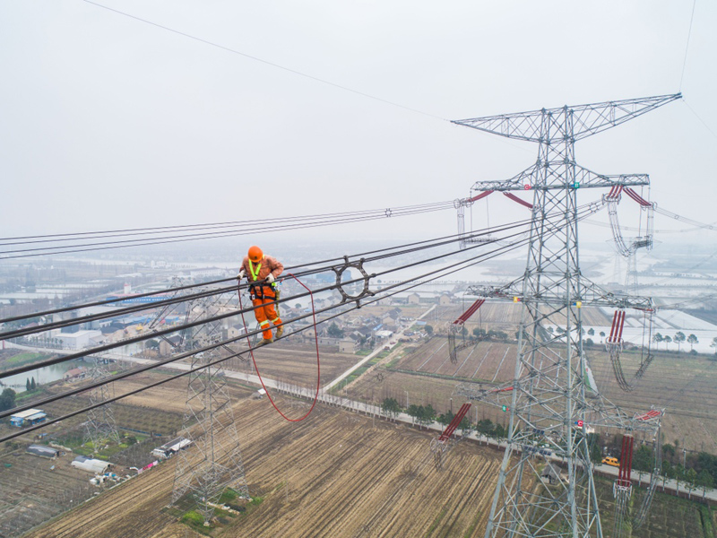 1000千伏皖電東送特高壓交流輸電工程.jpg